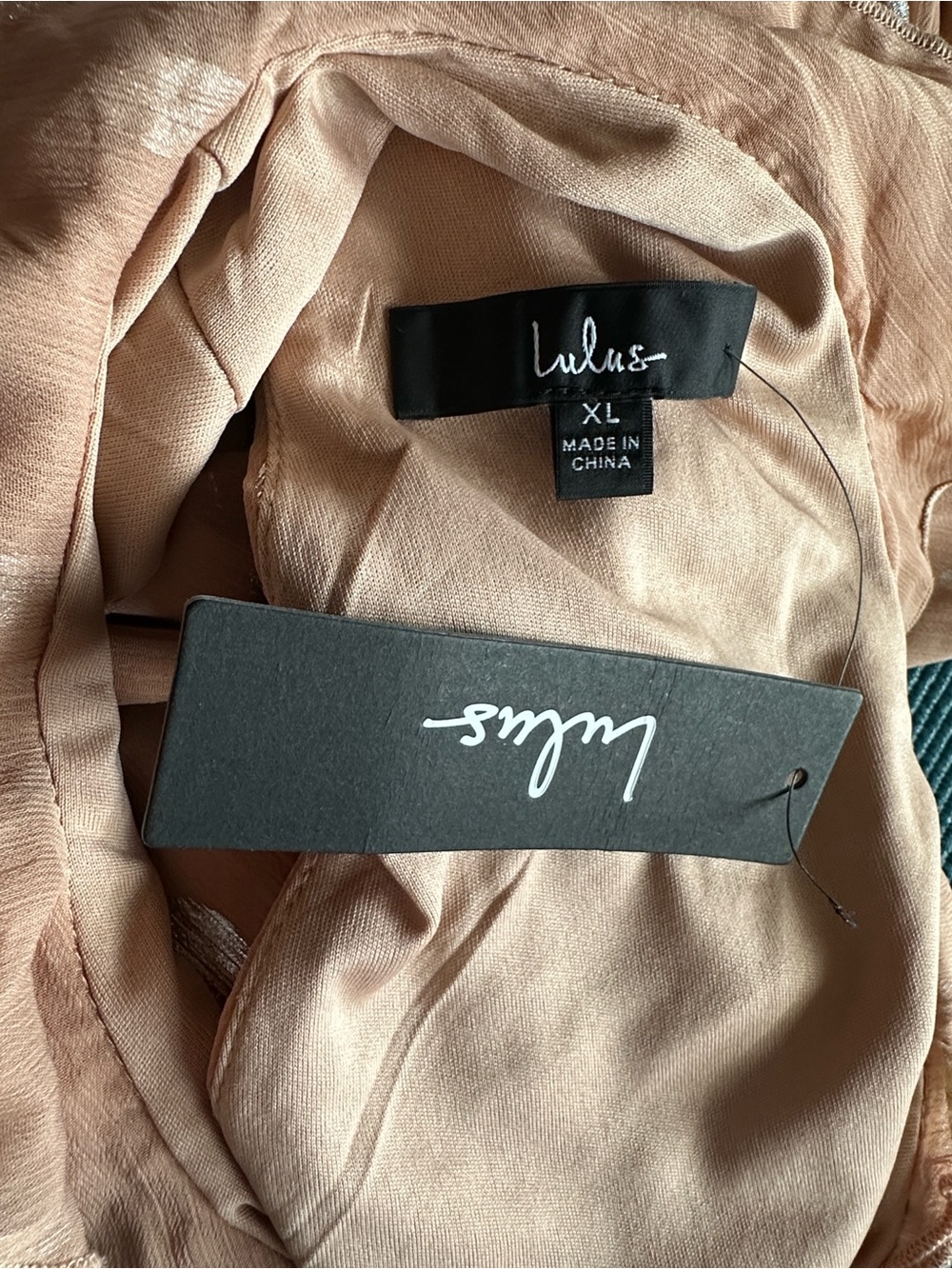 Lulu’s Cause to Celebrate Peach Pink Silver Ruffle Tiered Midi Dress NWT XL - Picture 14 of 16